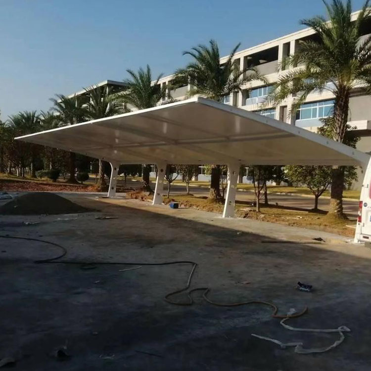 若尔盖县膜结构汽车棚